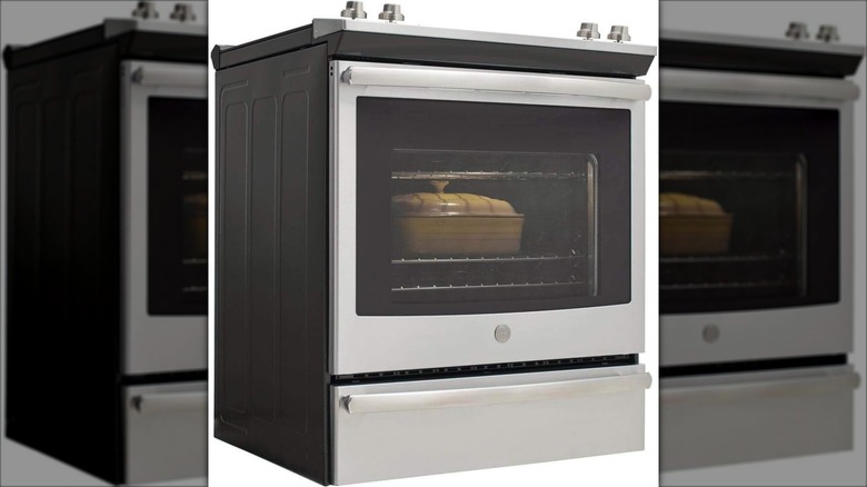 GE 30-inch Slide-In Electric Convection Range
