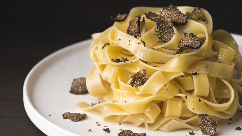 Truffle pasta on a plate