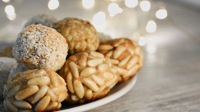 pine nut cookies on plate