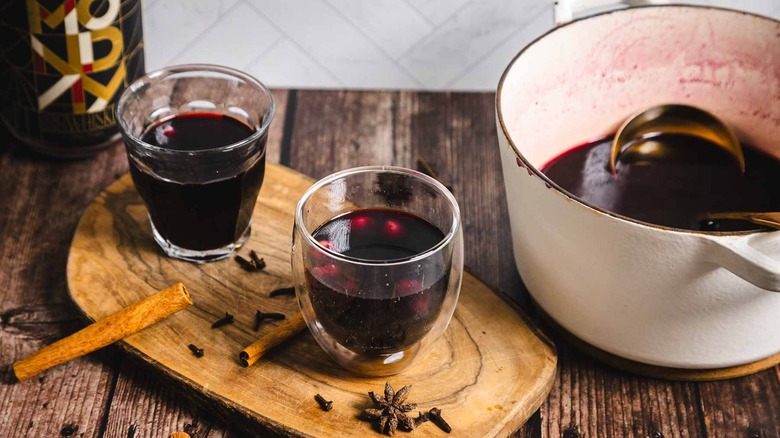 Two glasses of non-alcoholic mulled wine