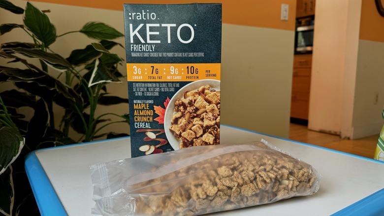 Ratio Maple Almond Crunch cereal