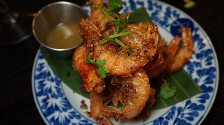 Fried shrimp on plate