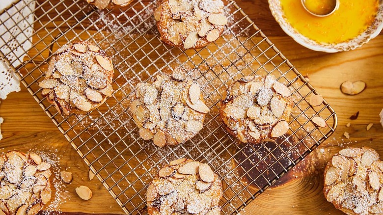 Almond-topped Bostock bites