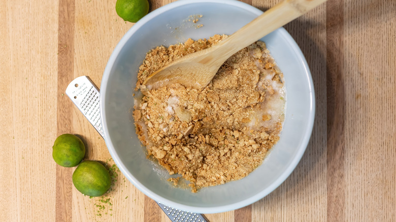 graham cracker crumbs in bowl