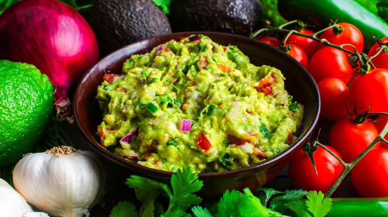 guacamole bowl with ingredients