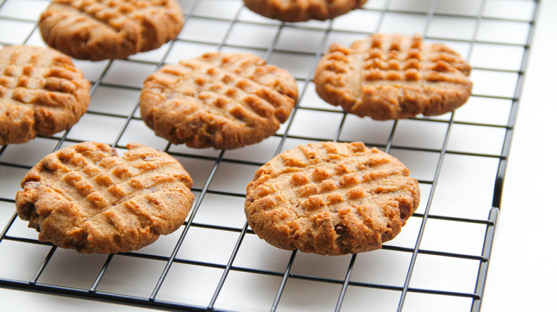 peanut butter cookies on rack