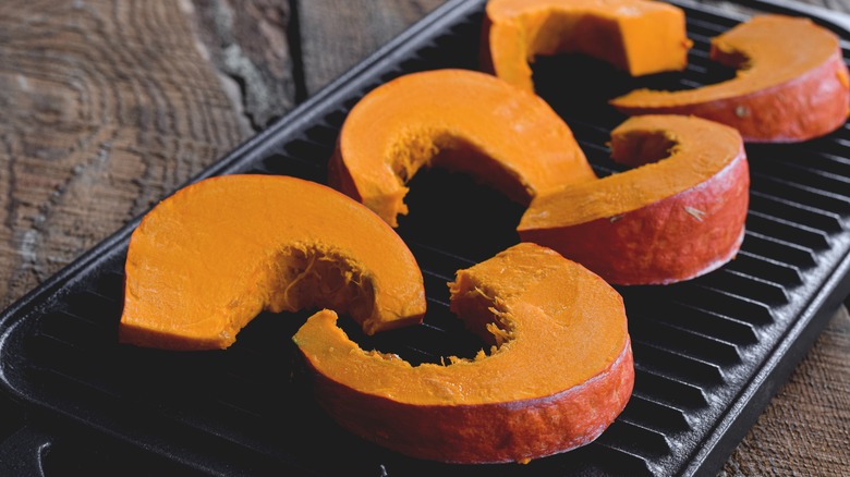 buttercup squash slices on grill pan