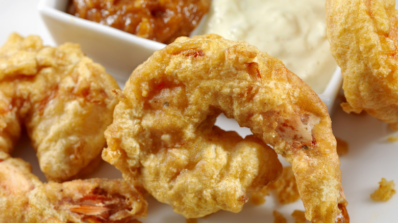 beer-battered shrimp with sauce