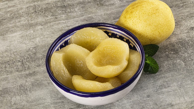 Canned pears in bowl