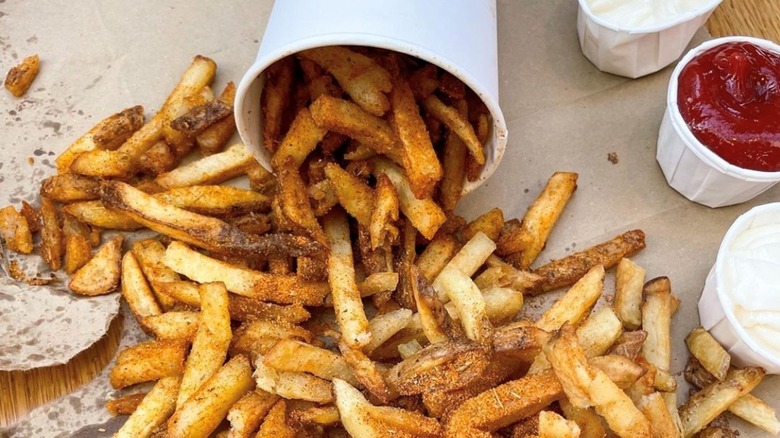 A pile of fries from Five Guys