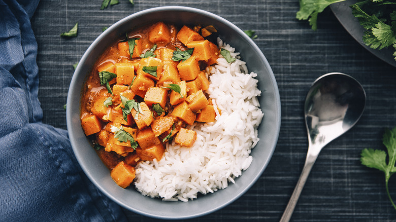 Sweet potatoes with coconut