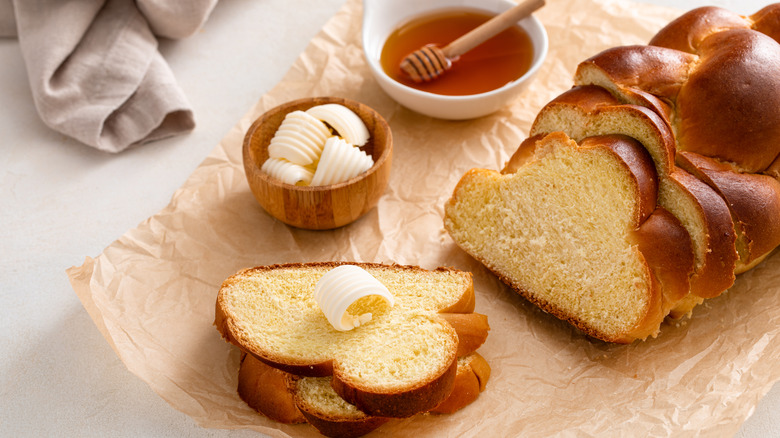 Challah with honey and butter