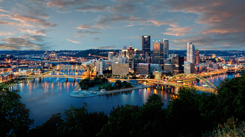 Pittsburgh skyline at night