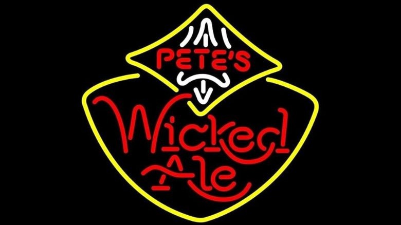 Pete's Wicked Ale neon sign.