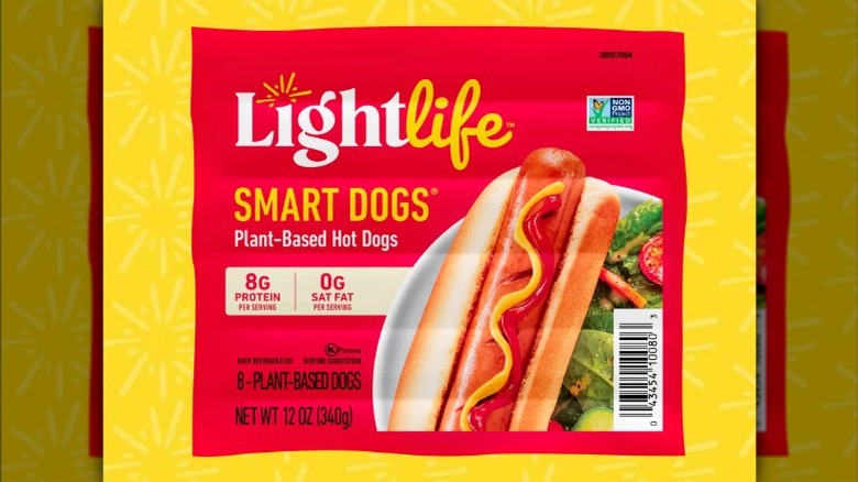 Lightlight smart plant-based hot dogs package