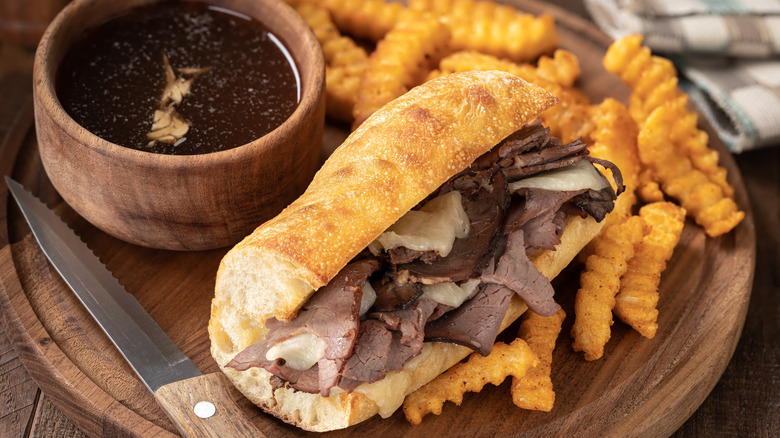 French dip sandwich