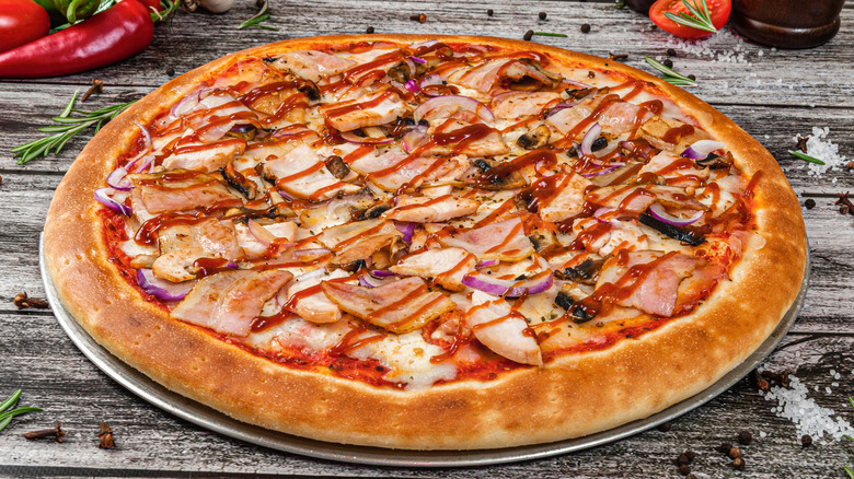 whole barbecue chicken pizza