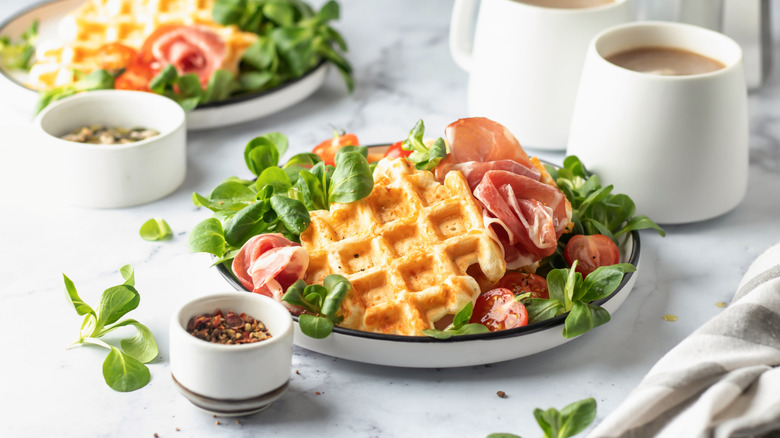 Cheesy Belgian waffles with ham