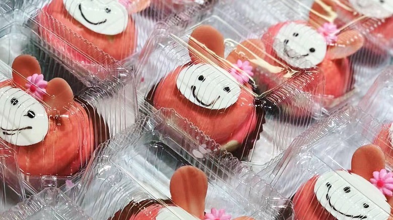Pink rabbit cakes at Rainbow Bakery