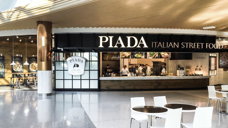View of Piada Italian Street Food from the food court