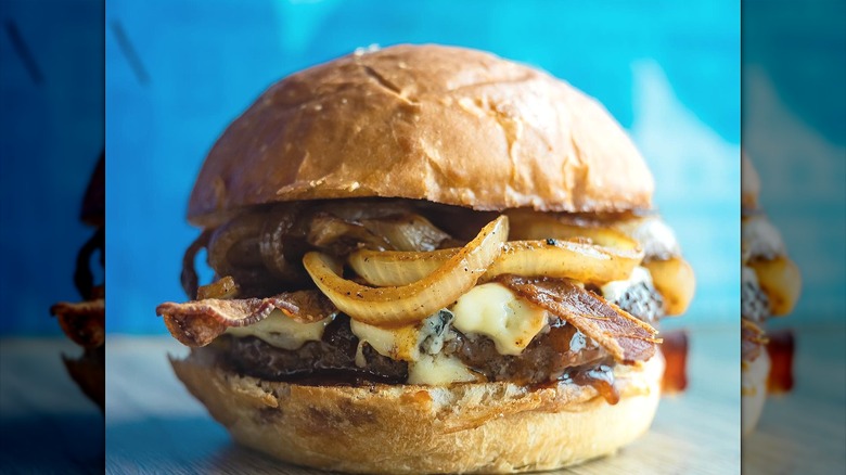 Artisanal hamburger with blue background