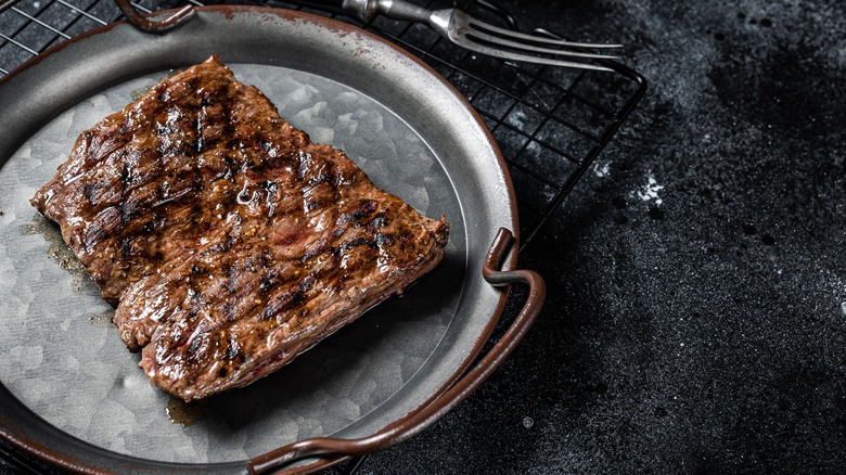 Skirt steak on a plate