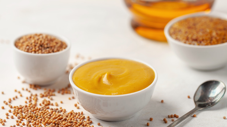 honey mustard components on table