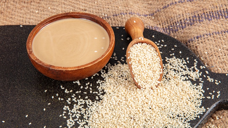 tahini with sesame seeds