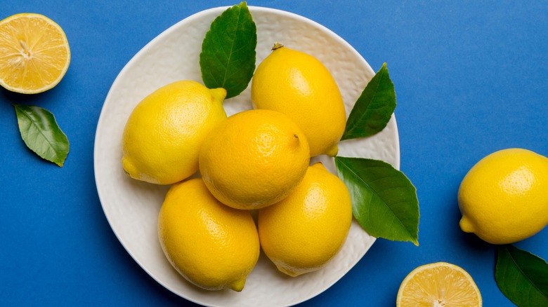 lemons on plate