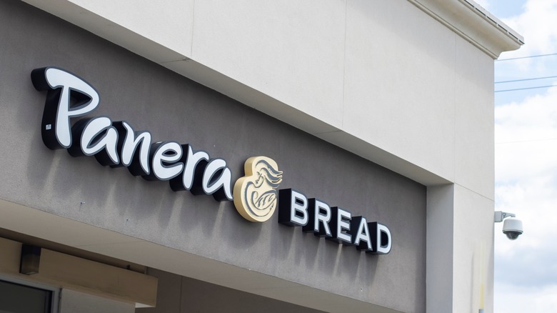 Exterior of Panera Bread