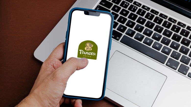 Panera app on cell phone