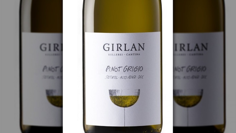 Bottle of Girlan Pinot Grigio