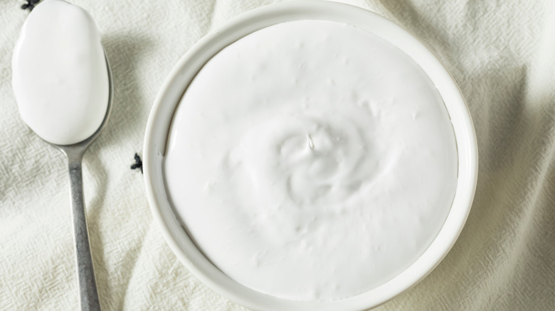 Marshmallow fluff bowl with spoon