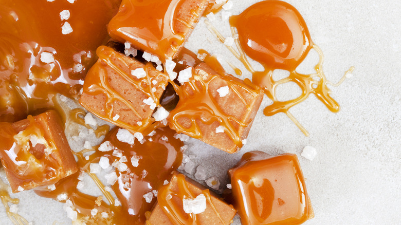 Salted caramels with caramel sauce