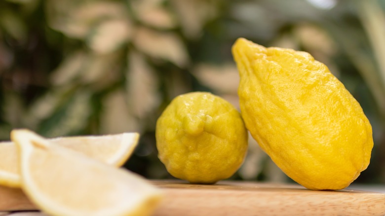 Whole and sliced etrog lemons