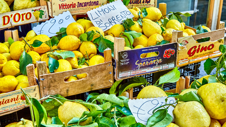 Crates of Sorrento lemons