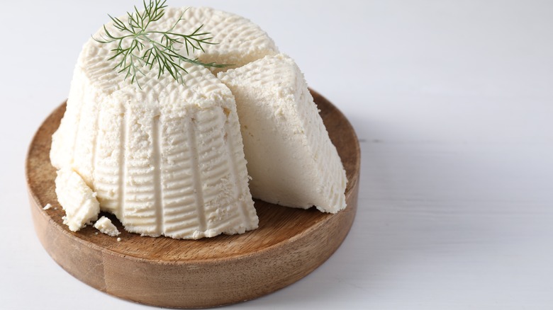 Ricotta cheese with slice