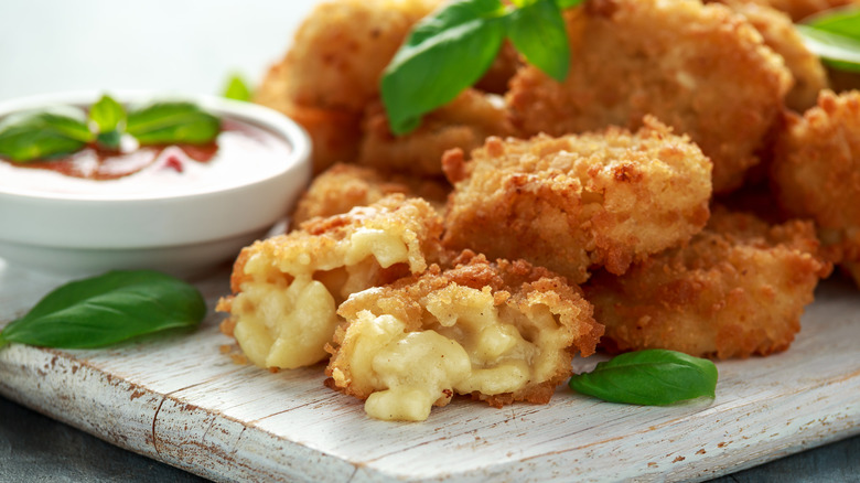 Fried mac and cheese balls