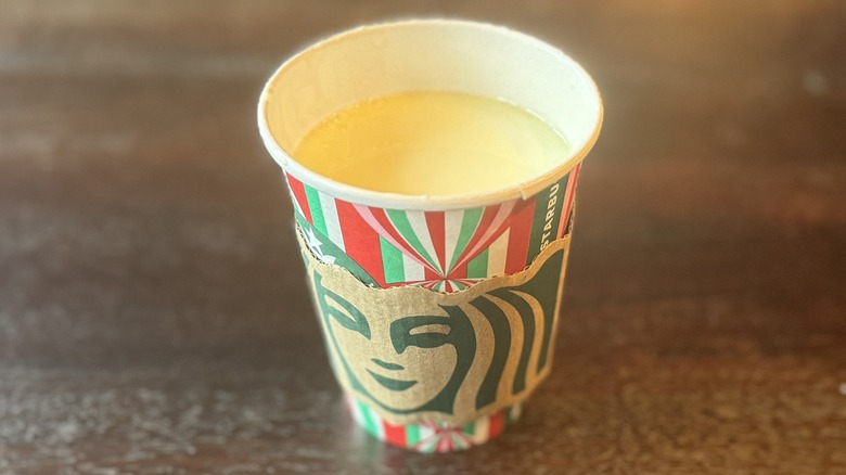 A cup of Starbucks Vanilla Crème