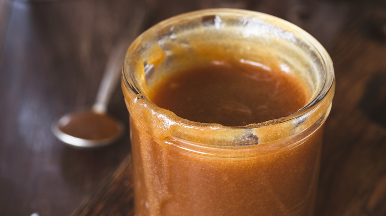 Caramel sauce