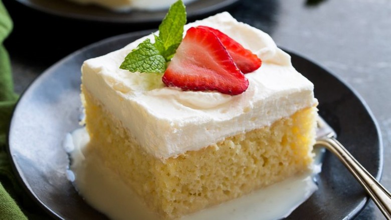 Tres leches cake