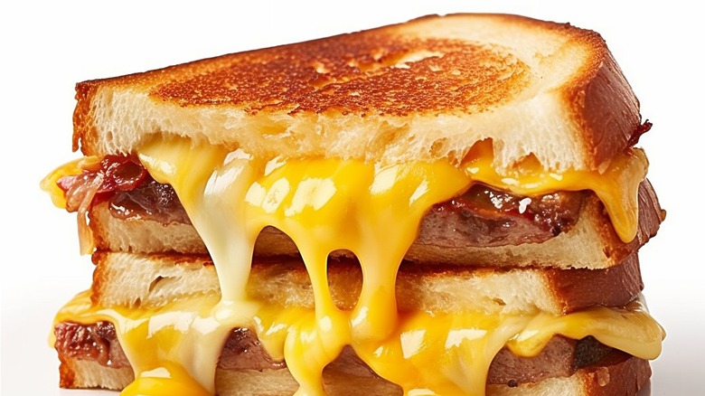 grilled cheese on white bread