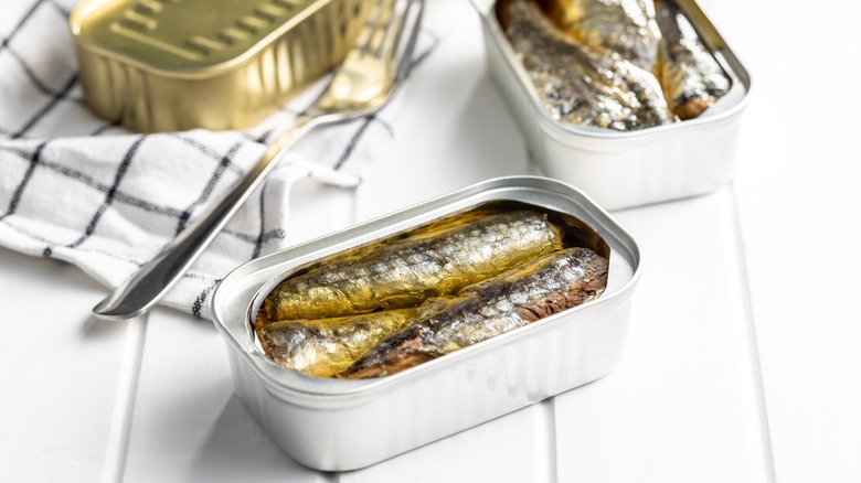 open can of sardines