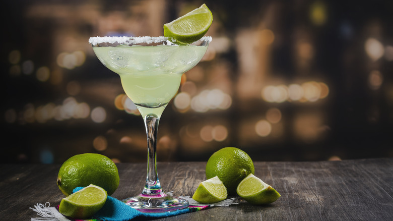Margarita cocktail with lime 