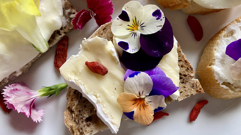 canapés with edible flowers