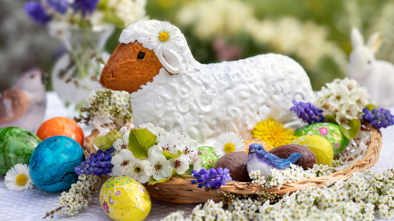 Easter lamb cake