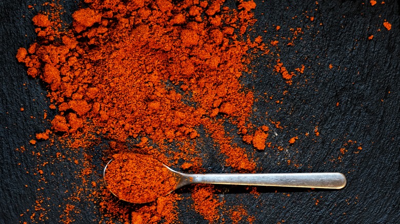 chili powder with spoon