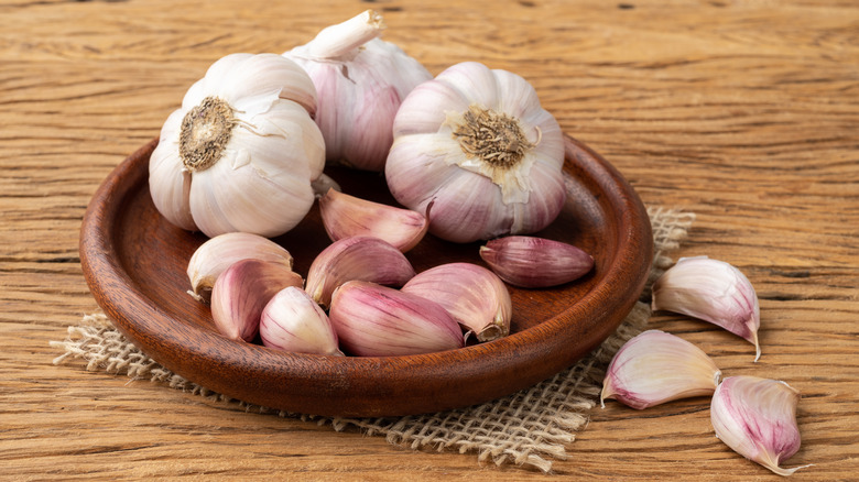 garlic in a wooden bowl