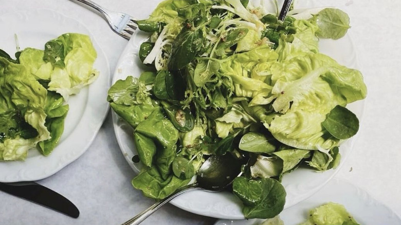 green salad on plate