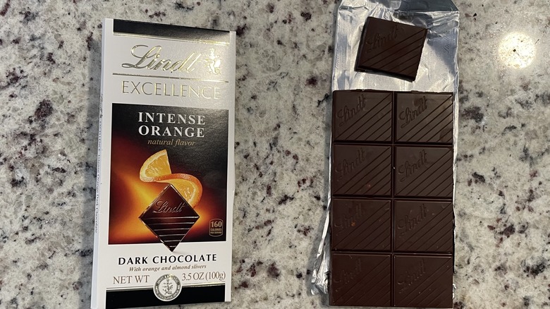 Lindt chocolate bar